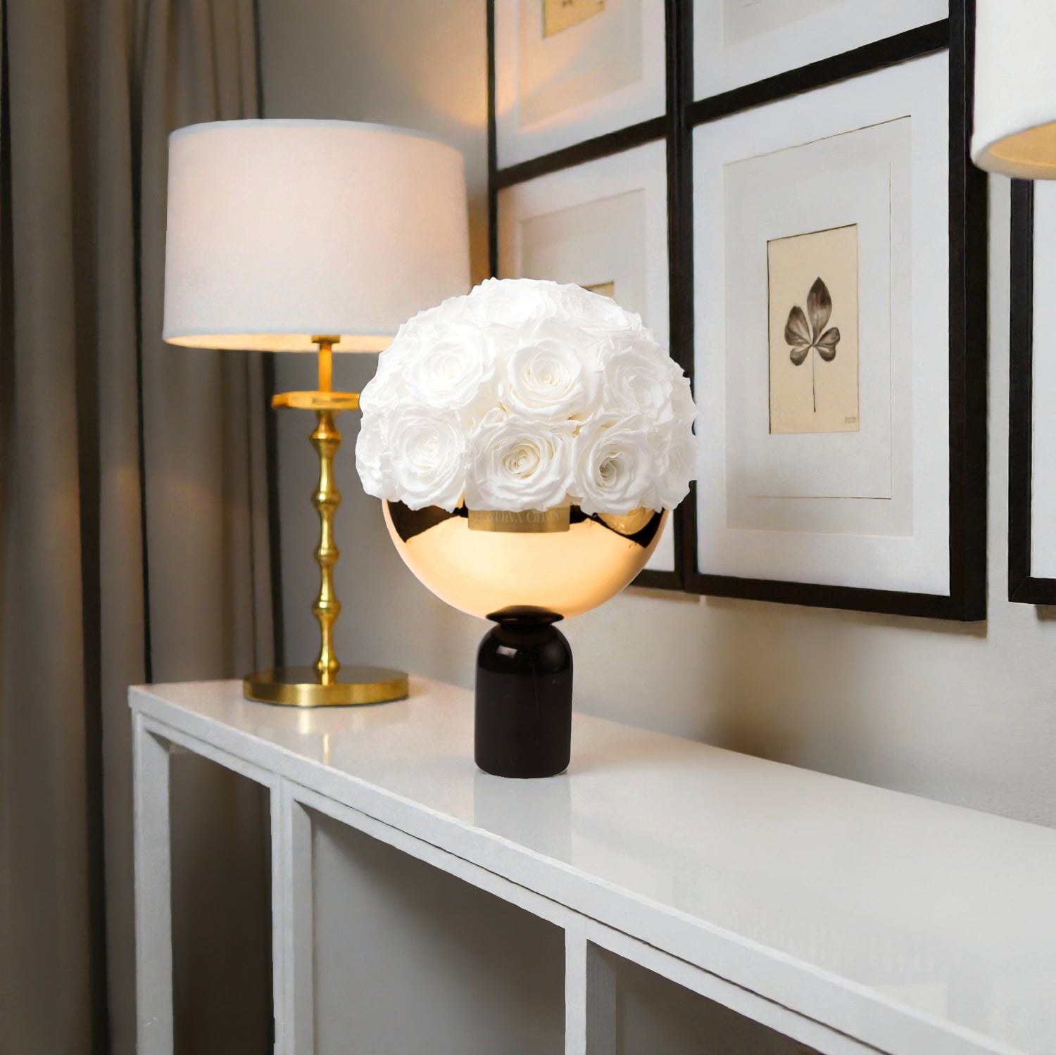 Lux Marmor Bowl Infinity Vase