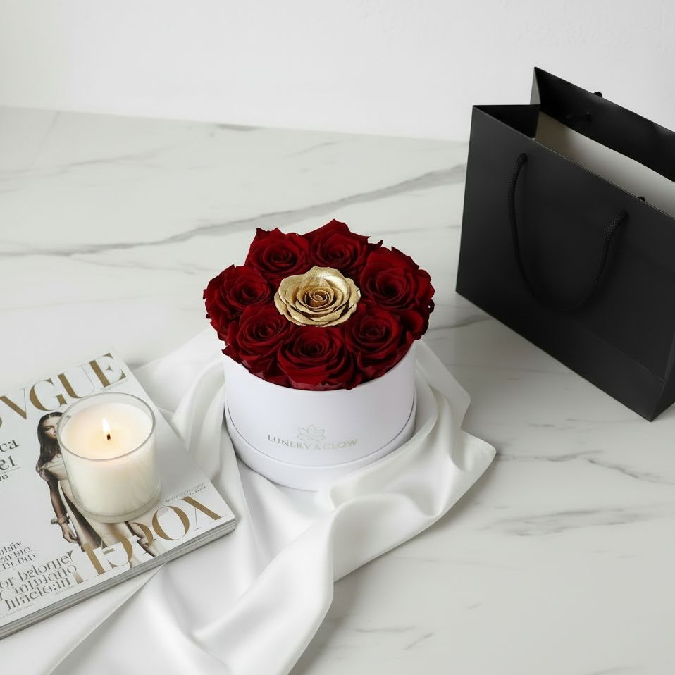 White Velvet Round Flowerbox Mix