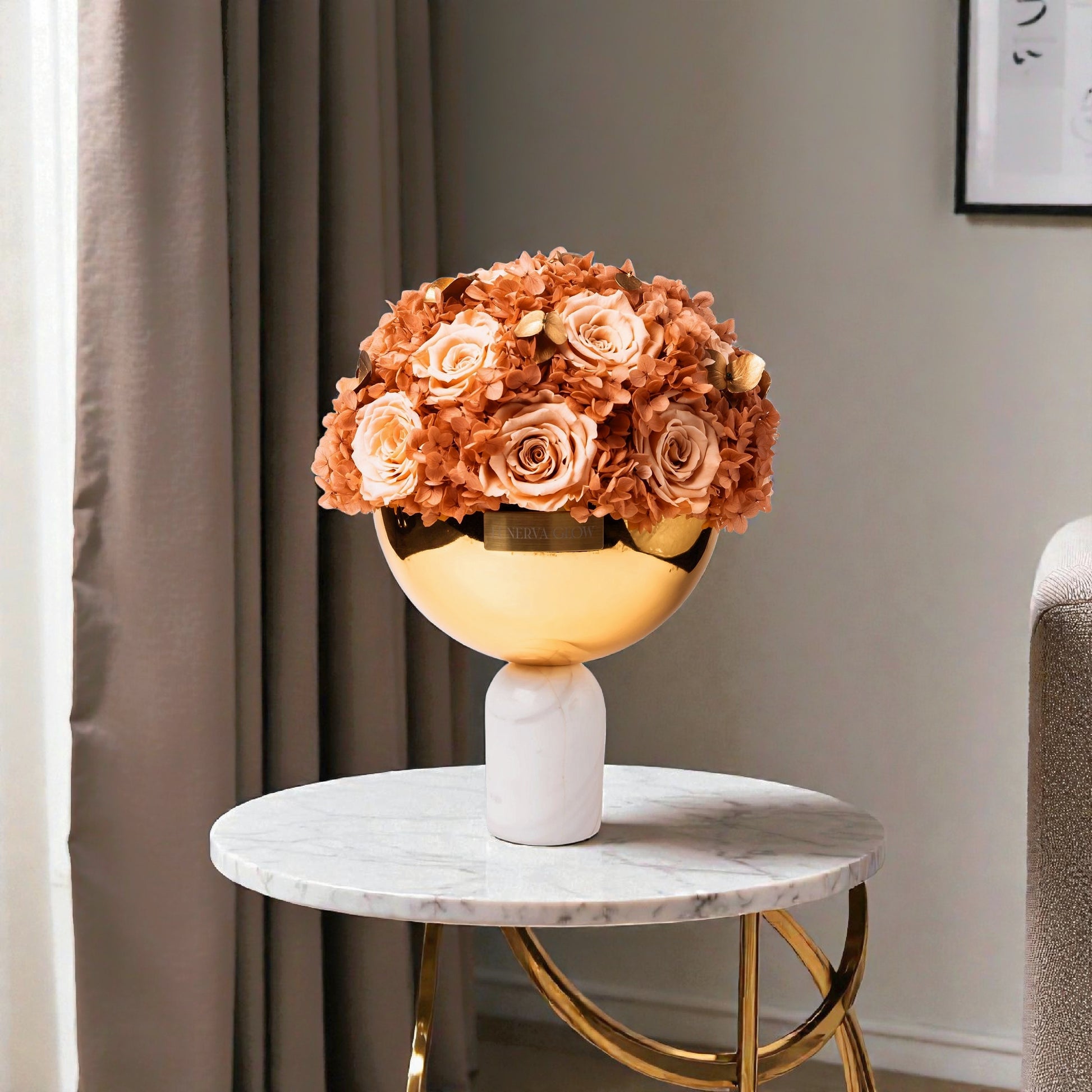 Peach Blumen Mix in weißer Marmor Bowl Vase | LUNERVA GLOW 